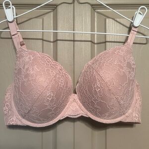 Elegant Pink Lace Underwire Bra